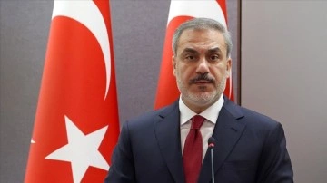 Dışişleri Bakanı Fidan, Temas Grubu ile gittiği Oslo'da g&ouml;r&uuml;şmeler yaptı