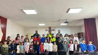 Diyadin&rsquo;de "Bir kural, bir &ouml;m&uuml;r" etkinliği d&uuml;zenlendi
