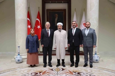 Diyanet İşleri Başkanı Arpaguş&rsquo;tan Bursa Valiliği&rsquo;ne ziyaret