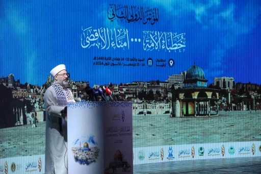 Diyanet İşleri Başkanı Erbaş: &ldquo;İslam coğrafyalarını &ouml;rseleyen sorunların en b&uuml;y&uuml;k sebebi, M&uuml;sl&uuml;manların dağınıklığıdır&rdquo;
