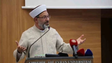 Diyanet İşleri Başkanı Erbaş: "&Ouml;l&uuml;mse &ouml;l&uuml;m, idamsa idam"
