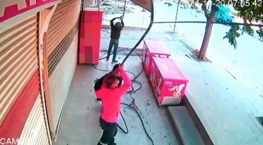 Diyarbakır&rsquo;da gasp ve hırsızlık ş&uuml;phelilerine &ldquo;dublaj&rdquo; operasyonu: 12 tutuklama
