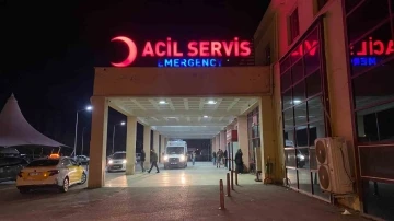 Diyarbakır&rsquo;da "kız ka&ccedil;ırma" kavgası: 2&rsquo;si ağır 5 yaralı
