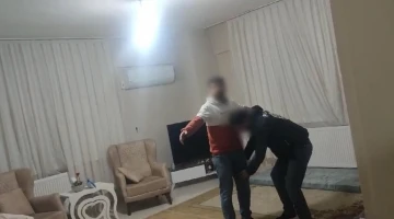 Diyarbakır&rsquo;da &lsquo;ters k&ouml;şe&rsquo; operasyonu: 9 tutuklama
