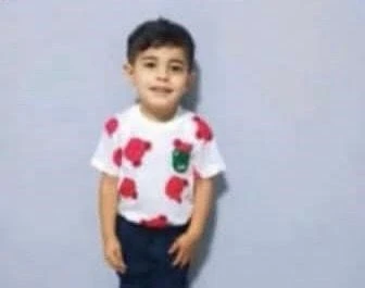 Diyarbakır&rsquo;daki kazada hayatını kaybeden s&uuml;r&uuml;c&uuml;, annesi ve iki &ccedil;ocuğu defnedildi