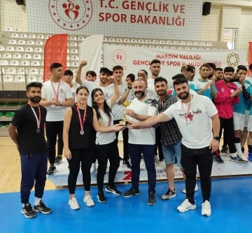 Diyarbakır Sportif Faaliyetleri Erkek Hentbol Takımı, 2. Lig&rsquo;e &ccedil;ıktı
