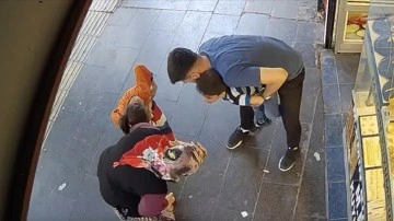 Diyarbakır'da soluk borusuna şeker ka&ccedil;an &ccedil;ocuk Heimlich manevrasıyla kurtarıldı