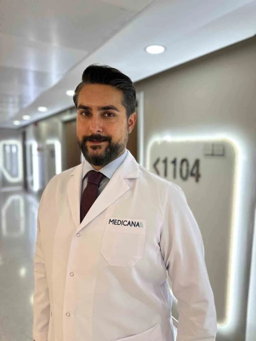 Diz kire&ccedil;lenmesi 50 yaşından sonra daha sık g&ouml;r&uuml;l&uuml;yor
