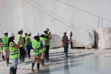 Doğal taş da işlenmiş &uuml;r&uuml;n ihracatı AMORF ile y&uuml;zde 90&rsquo;a ulaşacak
