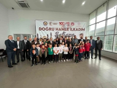 Doğru Hamle İlkadım Satran&ccedil; Turnuvası finali ger&ccedil;ekleşti
