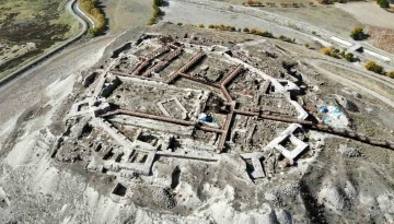 Doğu Anadolu B&ouml;lgesinde g&ouml;r&uuml;lmesi gereken antik kentler
