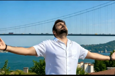 Doğuş&rsquo;un "Yağmur"u Kerem İpek&rsquo;le Sağanak Olup Yağıyor