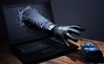 Dolandırıcıların Bursa'daki kurbanı emekli emniyet m&uuml;d&uuml;r&uuml; oldu 