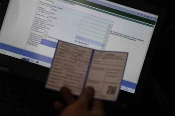 Dolandırıcıların sahte rapor i&ccedil;in &rsquo;ikiz ara&ccedil;&rsquo; oyunu
