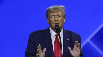 Donald Trump, "gizli belgelerle" ilgili aleyhinde iddianame hazırlandığını s&ouml;yledi