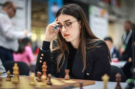 D&ouml;rt yaşında başladığı satran&ccedil;ta &ldquo;Kadın Uluslararası Usta&rdquo; unvanını aldı
