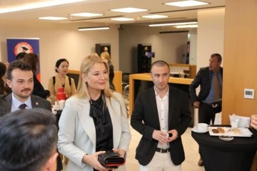 DOSABSİAD Başkanı Nil&uuml;fer &Ccedil;evikel: "T&uuml;rkiye ve &Ccedil;in arasında kalıcı ve g&uuml;&ccedil;l&uuml; bir k&ouml;pr&uuml; kurulacak"