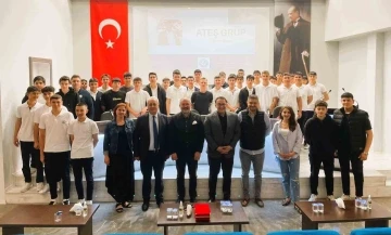 DOSTEK Koleji &ouml;ğrencileri, Denizli OSB&rsquo;nin başarılı isimleriyle buluşuyor
