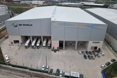 DP World T&uuml;rkiye&rsquo;de İlk Kontrat Lojistiği Deposunu A&ccedil;tı