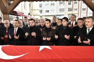 Dr. Mustafa &Ccedil;alık son yolculuğuna uğurlandı
