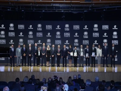 Dr. Nejat F. Eczacıbaşı Tıp &Ouml;d&uuml;lleri, sahiplerini buldu