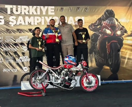 Drag yarışlarına Kulalı gen&ccedil;ler damga vurdu
