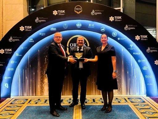 DSO Başkanı Kasapoğlu: &ldquo;Bu &ouml;d&uuml;l&uuml; kadın sanayicilerimize armağan ediyoruz&rdquo;
