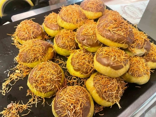 &rsquo;Dubai &ccedil;ikolatası&rsquo; &ccedil;ılgınlığı kurabiye ve yaş pastaya da sı&ccedil;radı