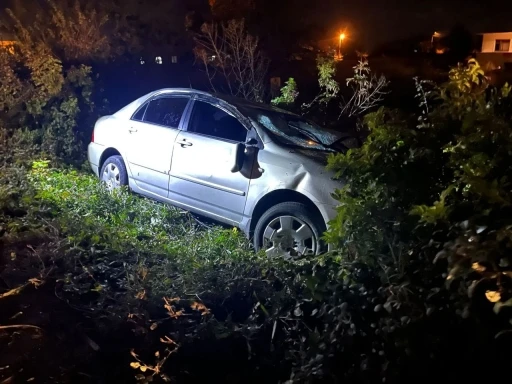 D&uuml;ğ&uuml;n konvoyunda kaza: 4 yaralı
