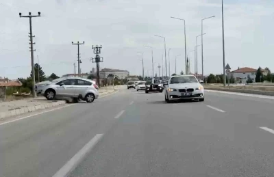 D&uuml;ğ&uuml;n konvoyundaki kaza