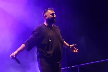 D&uuml;nya D&uuml;zce G&uuml;nleri&rsquo;nde rap&ccedil;iler coşturdu
