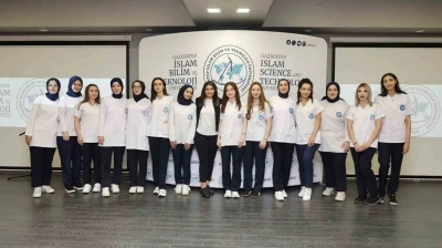 D&uuml;nya Ebeler G&uuml;n&uuml; GİBT&Uuml;&rsquo;de kutlandı
