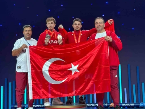 D&uuml;nya Halter Şampiyonası&rsquo;nda 3 madalya
