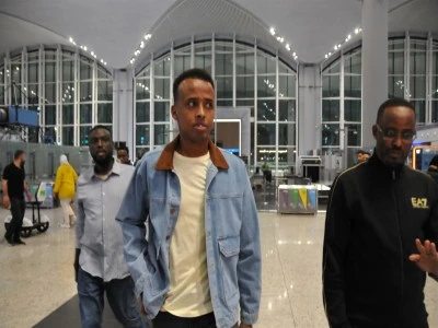 D&uuml;nya Kupası i&ccedil;in ABD'ye girişine izin verilmeyen Somalili hakem &uuml;lkesine d&ouml;nd&uuml;