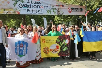 D&uuml;nya lezzetleri Bursa'da 