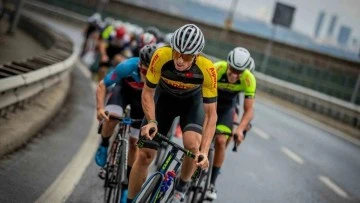 D&uuml;nyaca &uuml;nl&uuml; Granfondo Bisiklet Yarışı Bursa'da 