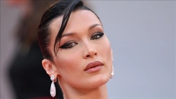 D&uuml;nyaca &uuml;nl&uuml; isimler, T&uuml;rkiye'ye yardım &ccedil;ağrısı yaparak destek veriyor