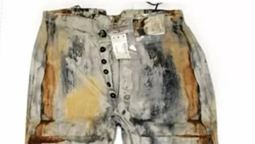 D&uuml;nyanın en eski kot pantolonu rekor fiyata satıldı