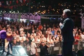 D&uuml;nyanın en kaliteli zeytini i&ccedil;in coşkulu festival