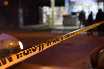 Dur ihtarına uymadı, başına silah dayadı: İkna &ccedil;alışmaları s&uuml;r&uuml;yor
