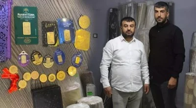 D&uuml;r&uuml;st &ccedil;alışan altınları m&uuml;şteriye teslim etti