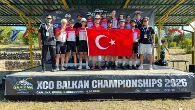 D&uuml;şt&uuml;, ayağa kalktı, Balkan ikincisi oldu