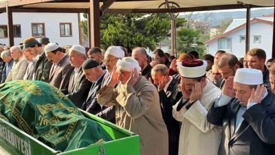 D&uuml;zce&rsquo;nin sevilen iş adamı son yolculuğuna uğurlandı