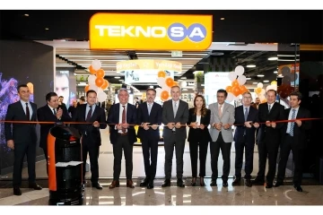 (D&uuml;zeltme) Teknosa, İstinyePark mağazasını m&uuml;şteri odaklı yeni konsepte d&ouml;n&uuml;şt&uuml;rd&uuml;
