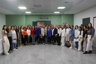 Ebelik eğitimleriyle normal doğum g&uuml;&ccedil;leniyor
