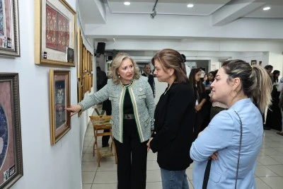 Ebru ve Kaat&rsquo;ı sergisi Konak K&uuml;lt&uuml;revi&rsquo;nde