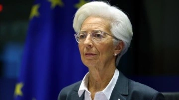 ECB Başkanı Lagarde: "ECB, y&uuml;ksek enflasyonla m&uuml;cadelede kararlı"