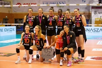 Eczacıbaşı Dynavit, &lsquo;Voleybolun Devleri&rsquo; turnuvasını tamamladı