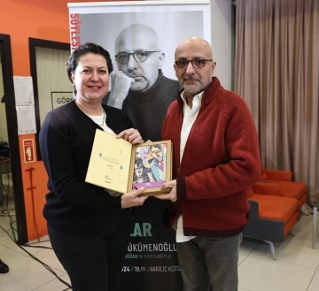 Edebi Kazılar&rsquo;da yeni yılın ilk konuğu H&uuml;k&uuml;menoğlu oldu
