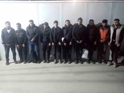 Edirne&rsquo;de 20 ka&ccedil;ak g&ouml;&ccedil;men sınırda yakalandı
